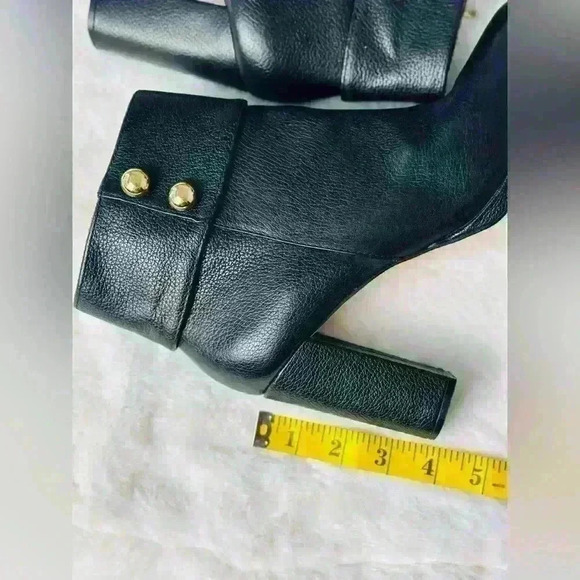 Kate Spade New York Bridgette Black Leather Heeled Ankle Booties Size 9M - Picture 9 of 14